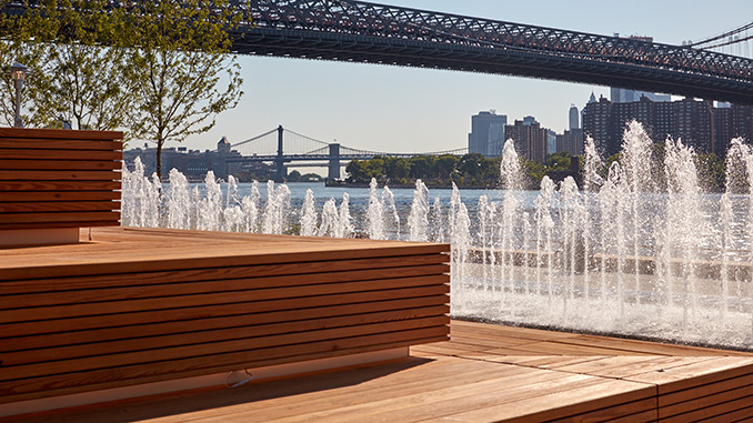 詹姆斯?科納設計的多米諾公園在紐約開放