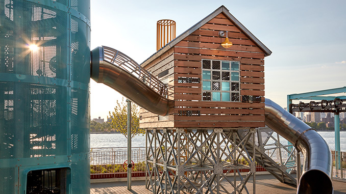 詹姆斯?科納設計的多米諾公園在紐約開放