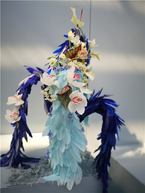 國內外花藝大師同臺獻藝 秦皇島舉辦國際插花藝術展