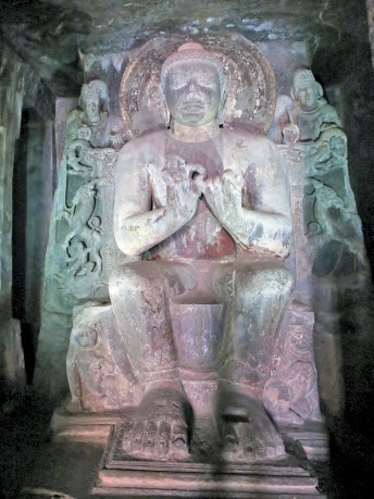 山崖上的諸神世界——阿旃陀石窟