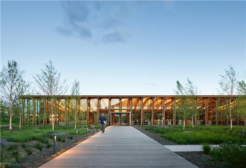 敬畏自然，與自然共生