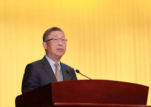 嶺南股份尹洪衛(wèi)出席2018世界莞商大會并發(fā)言