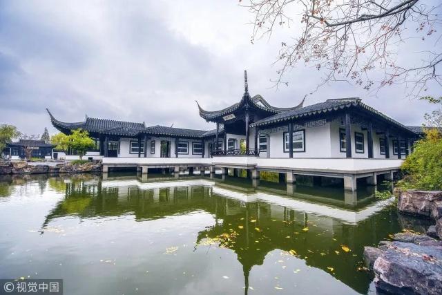 與歐洲名鎮相比 中國的特色小鎮差在哪里?