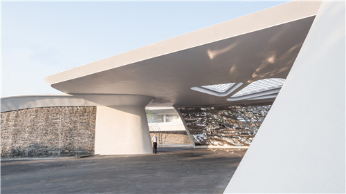 山水比德利征：探索人類重返自然的路線圖