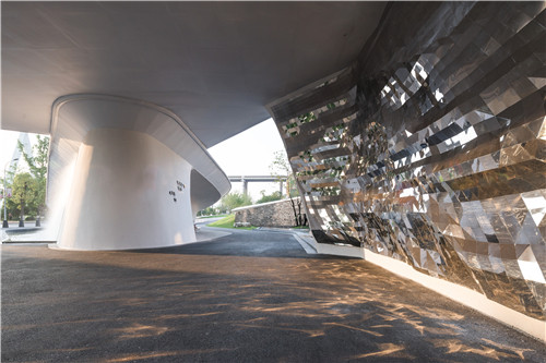 山水比德利征：探索人類重返自然的路線圖