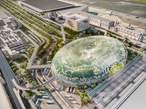 在花園機場中欣賞全球落差最大室內瀑布