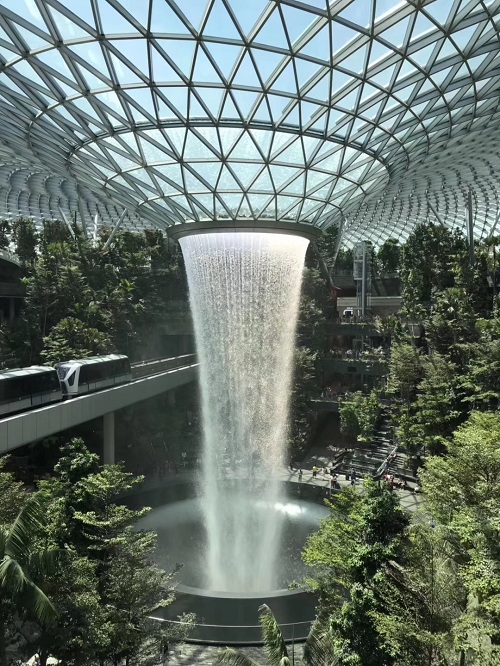 北京新機場試飛,看世界上令人驚嘆機場設計