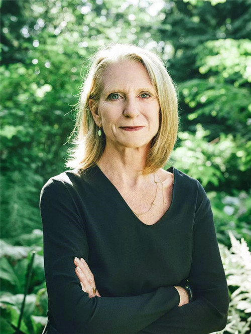 埃菲爾鐵塔周邊將改造為大花園，由哪位大師設計？