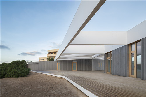 　CENF福梅特拉航海驅(qū)逐中心