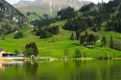 世界上規(guī)劃最對稱的城市，為何不適宜人居住？