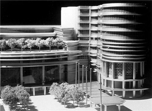 著名建筑大師西薩·佩里逝世