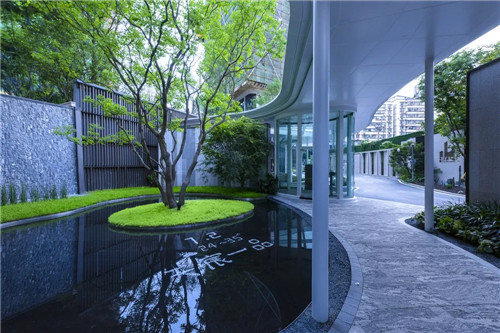 湖山有容,退貯溪谷——重慶弘陽·天宸一品