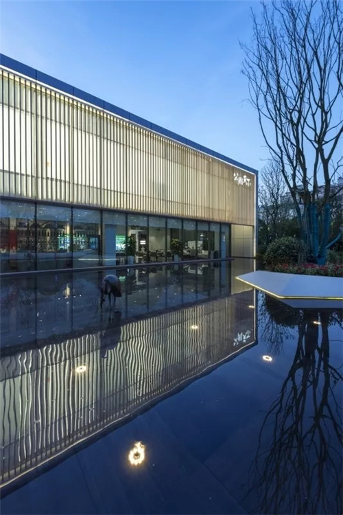 林深時歸家 ——美的新力公園天下