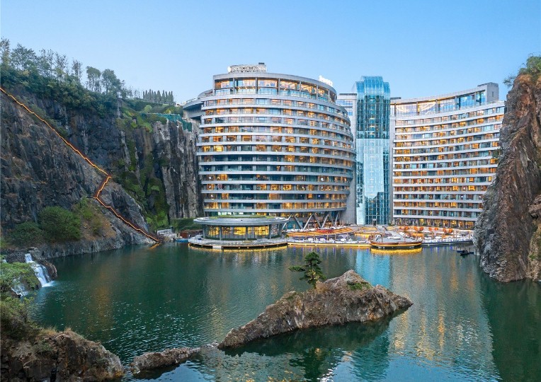 Steven NG:深坑酒店——見證中國的榮耀之路