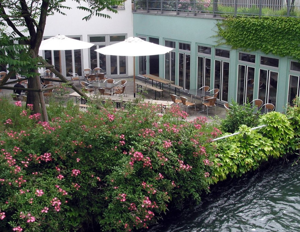 Christian:城市居住區景觀設計的重要性