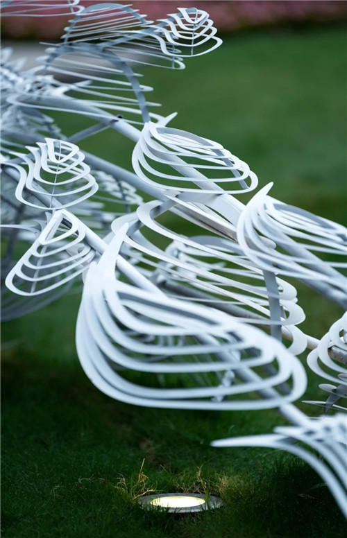 一只魚的自我意識 | 鎮江中南聆江閣