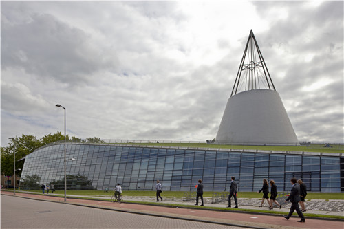 大學(xué)圖書館15000平方米地下書庫