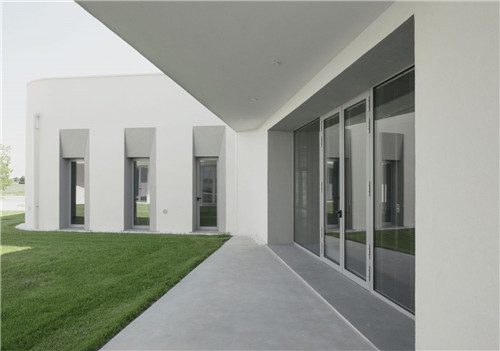 意大利校園節能樓