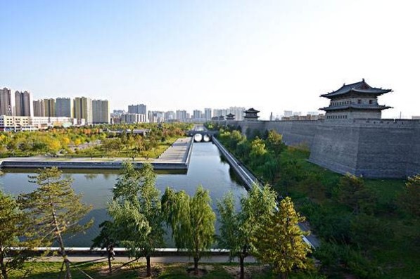 張敏：落實(shí)城市性質(zhì)、搞好城市設(shè)計(jì)