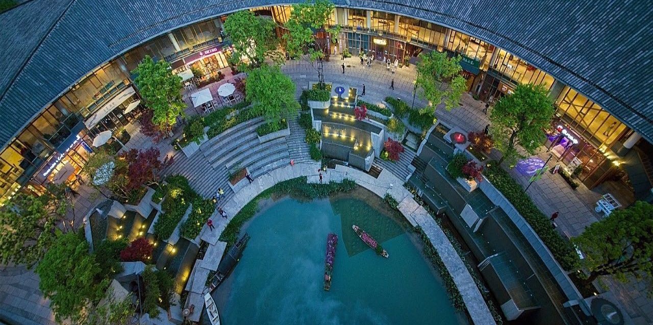 唐艷紅：基于環(huán)境的城市公共空間景觀營造