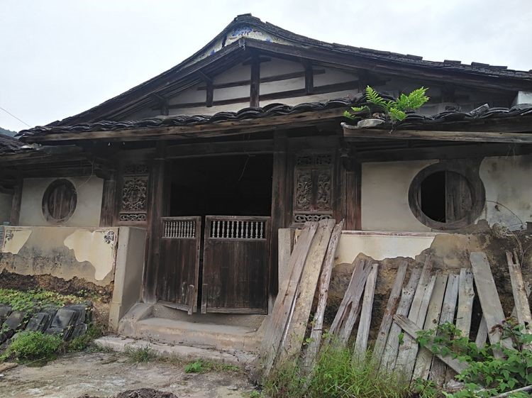 從老屋殘巷到網紅盛景——傳統村落的保護與活化