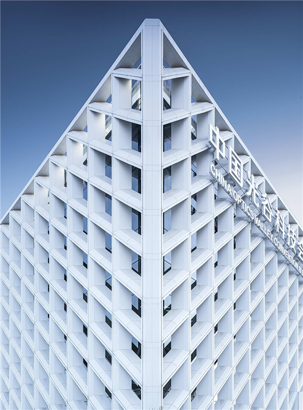 揭秘!曾變身武漢方艙醫(yī)院的中國光谷科技會展中心