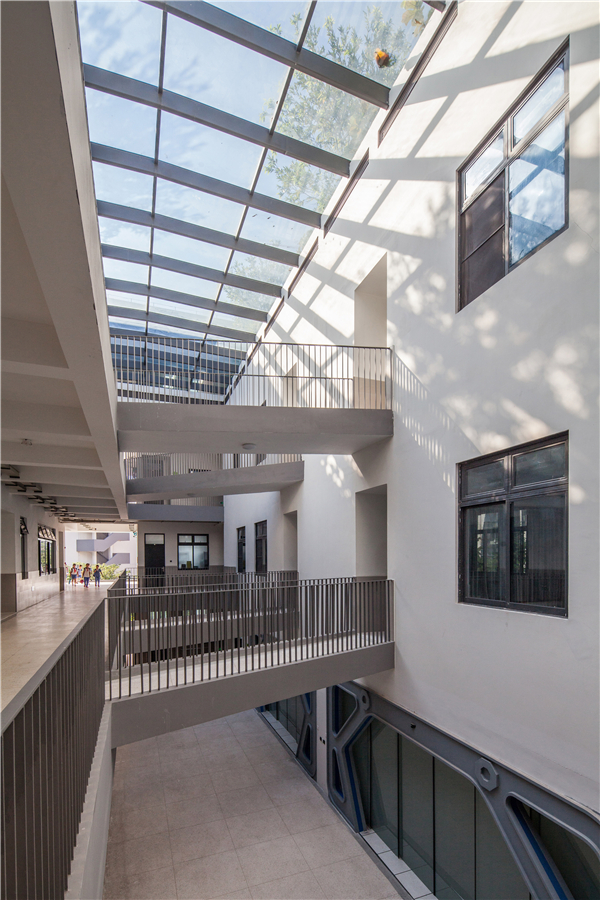 深圳香山里小學:開放、多層次的復合教學空間