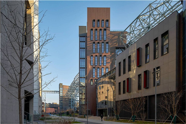 北京首鋼西十冬奧廣場