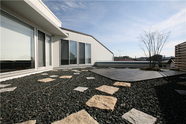 章俊華作品丨有節制的豐盛——千里園