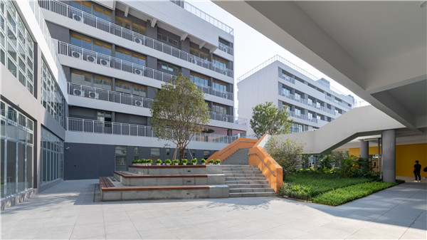  “游園社區型”校園——佛山梅沙雙語學校