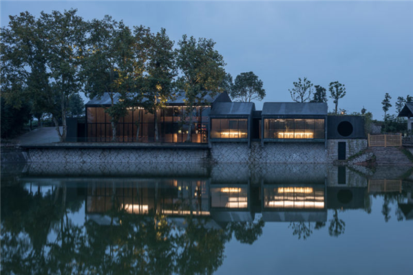 張昕：建筑針灸邏輯下鄉(xiāng)村暗夜激活