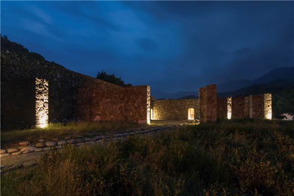 張昕：建筑針灸邏輯下鄉(xiāng)村暗夜激活