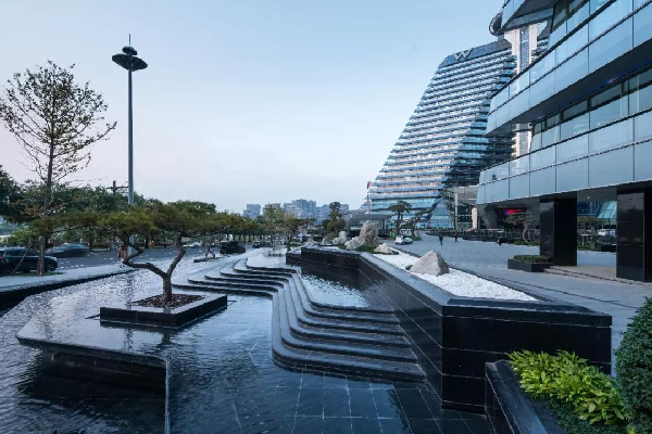 DELD當代景觀丨萬眾國際廣場W hotel