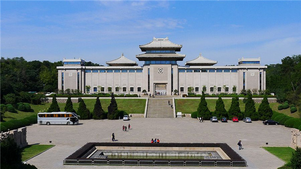 品鑒紅色景觀，追尋紅色記憶