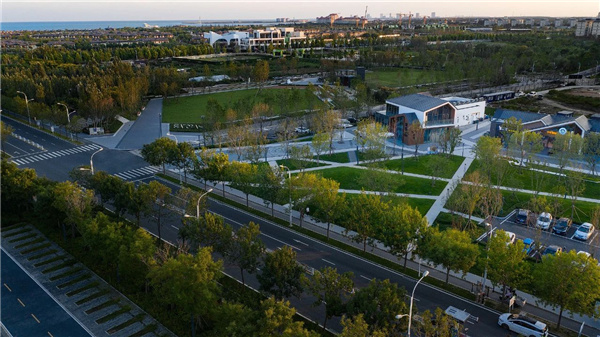 寶佳豐丨遠(yuǎn)洋秦皇島蔚藍(lán)海岸商業(yè)街