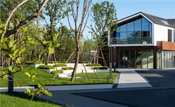 寶佳豐丨遠(yuǎn)洋秦皇島蔚藍(lán)海岸商業(yè)街