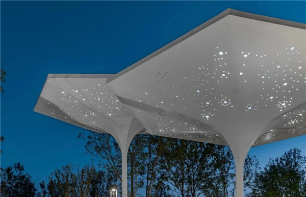 寶佳豐丨遠(yuǎn)洋秦皇島蔚藍(lán)海岸商業(yè)街