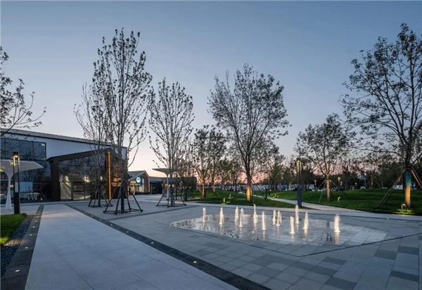 寶佳豐丨遠(yuǎn)洋秦皇島蔚藍(lán)海岸商業(yè)街