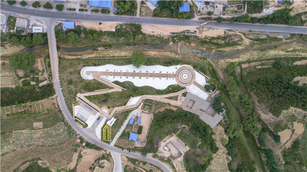 留村毛主席路居地文化園