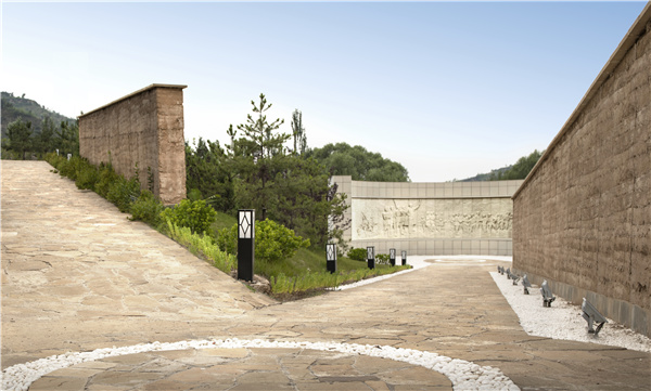 留村毛主席路居地文化園