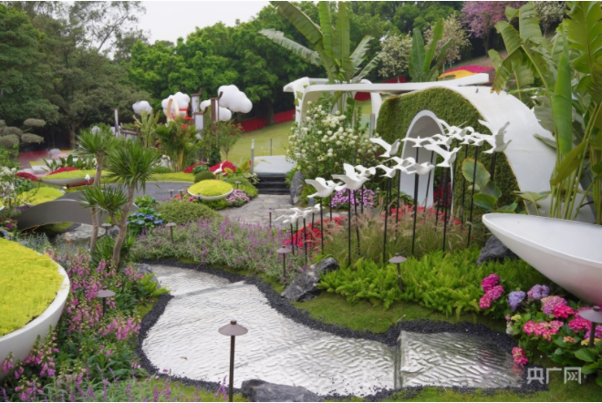 廣州園博會吸引游客超120萬人次