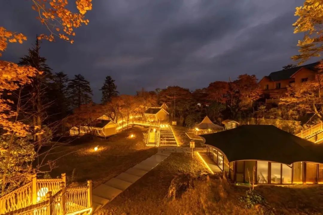 三季度哪些景區(qū)上市公司最賺錢(qián)？