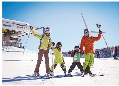 推進文旅體旅融合 河北冰雪游活力迸發