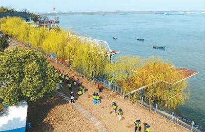 “春游經濟”熱度持續(xù)攀升