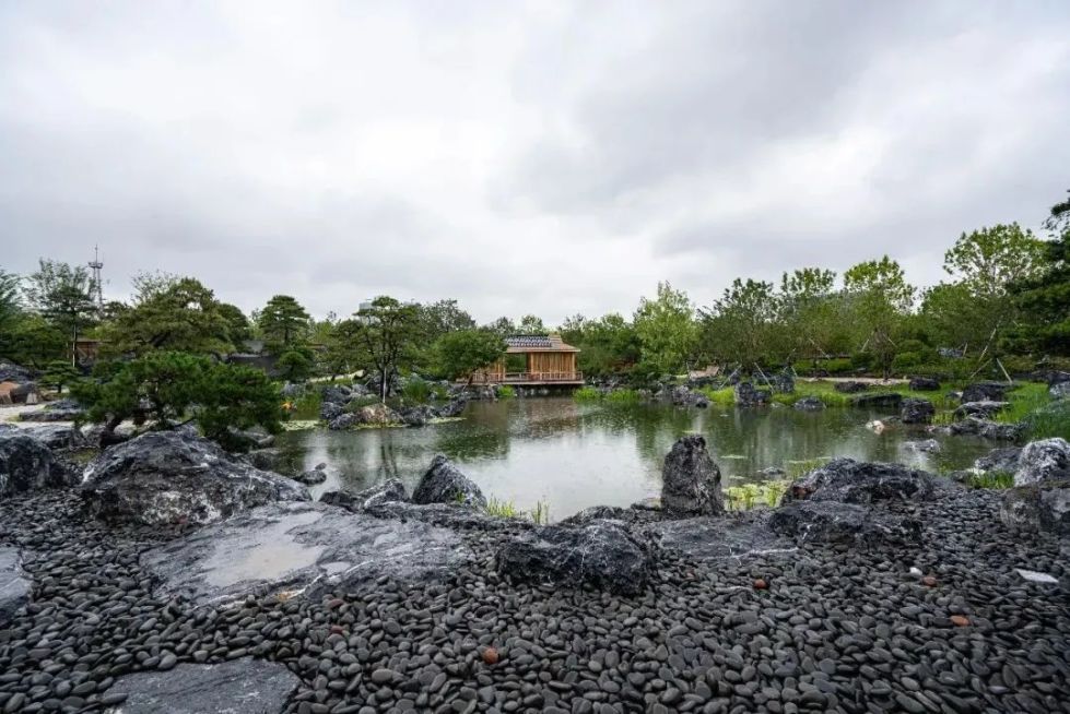 上海世博文化公園“花藝園”完成竣工驗收