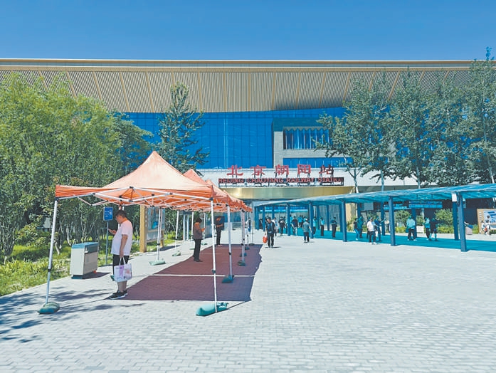 北京：各大火車站打造“清涼站區”