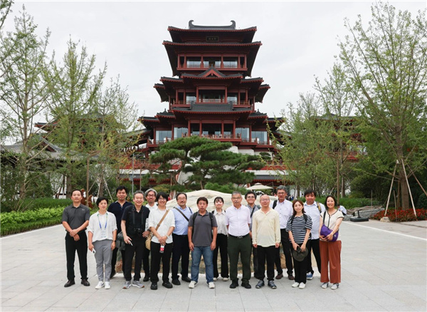 日本風(fēng)景園林設(shè)計(jì)咨詢協(xié)會(huì)(CLA)調(diào)研成都世園會(huì)