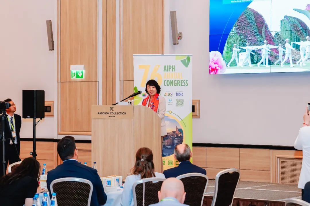 成都世園會亮相波蘭華沙第76屆國際園藝生產者協會年會