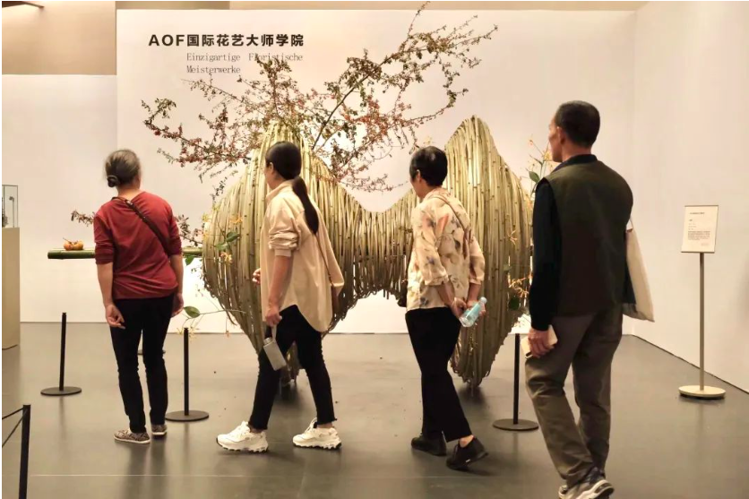 在成都世園會(huì)赴一場花與藝術(shù)的多元“對話”