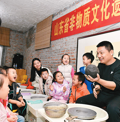 《中國研學旅游發展報告(2023—2024)》發布